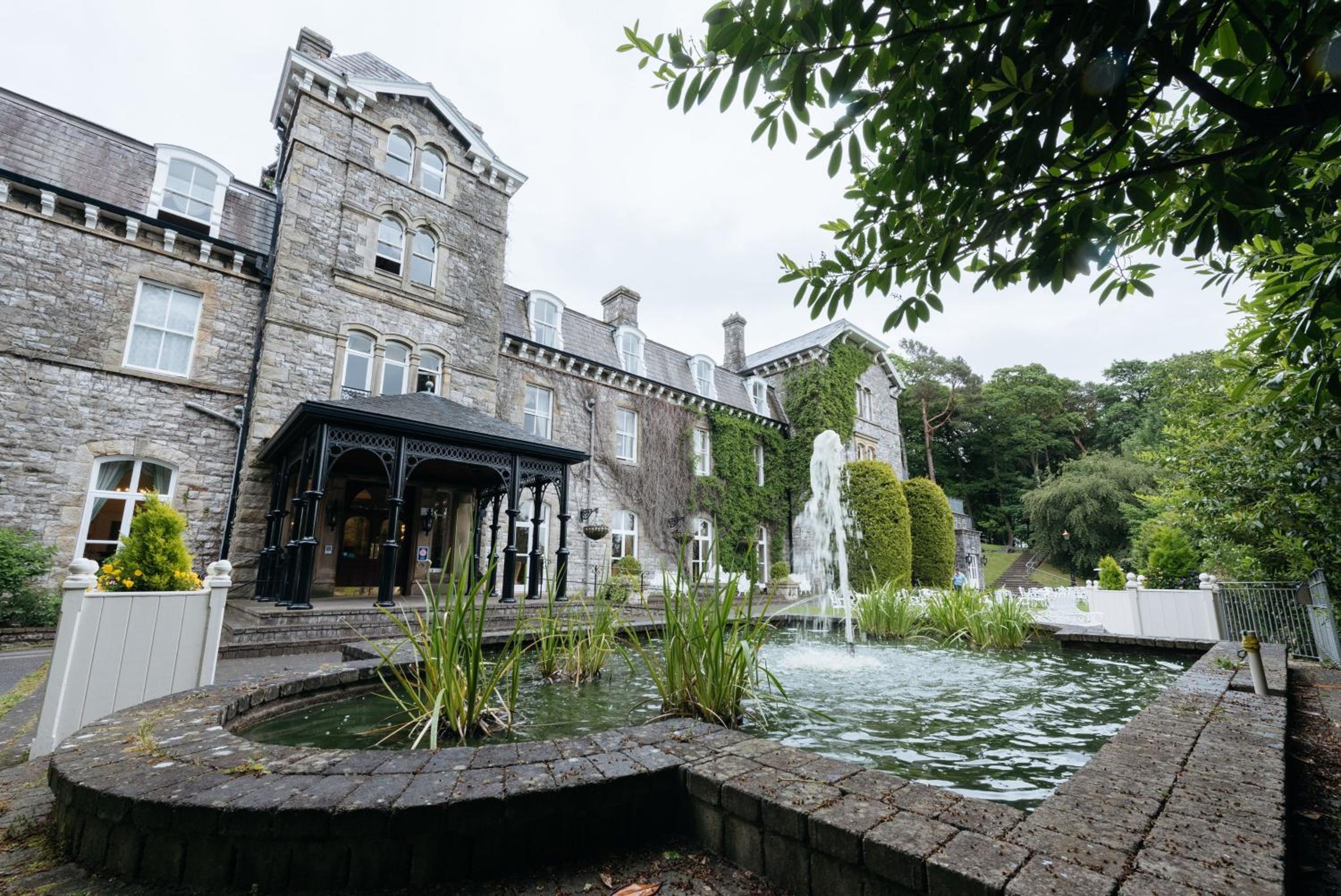 Grange Hotel