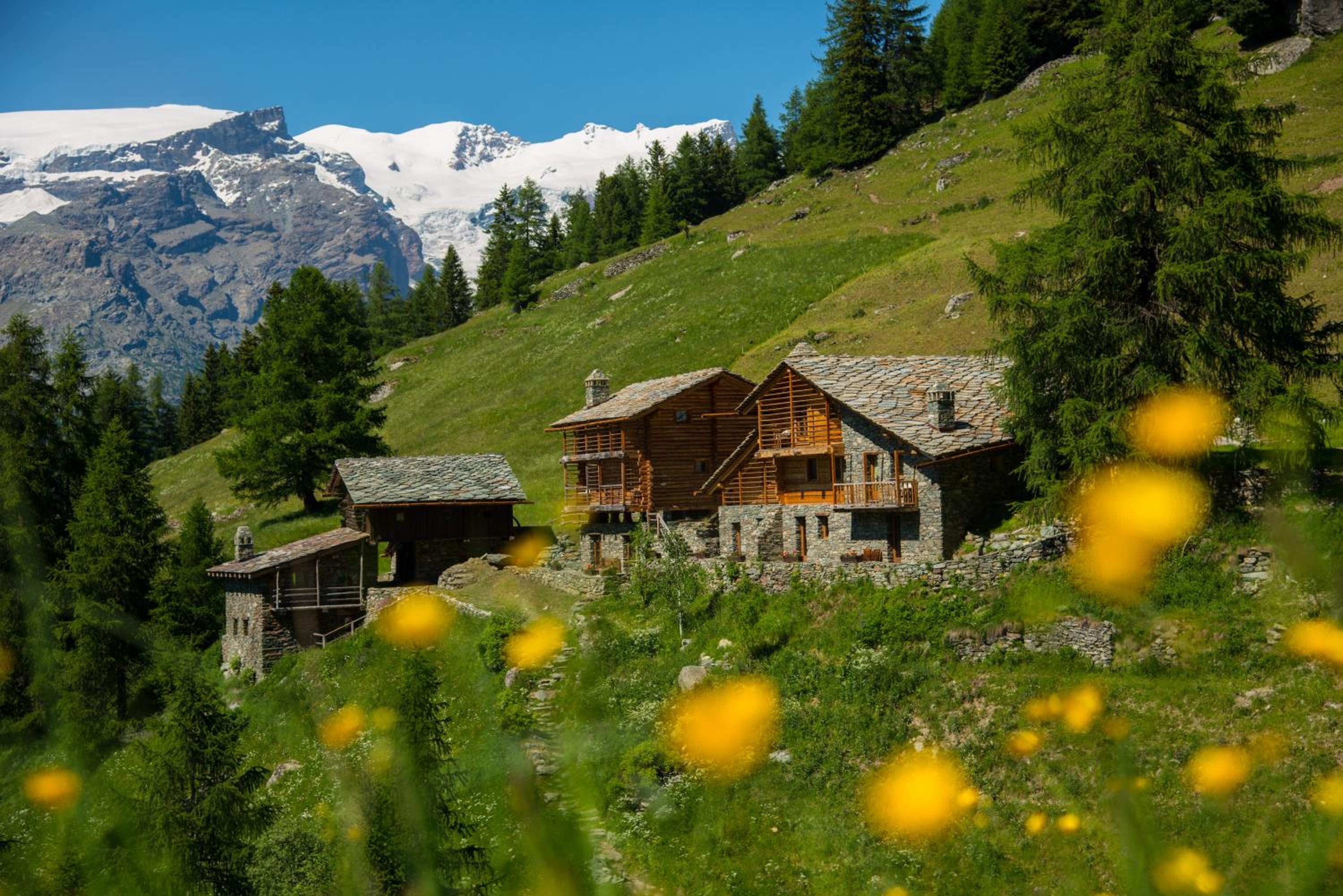 Hotellerie De Mascognaz, Cervinia