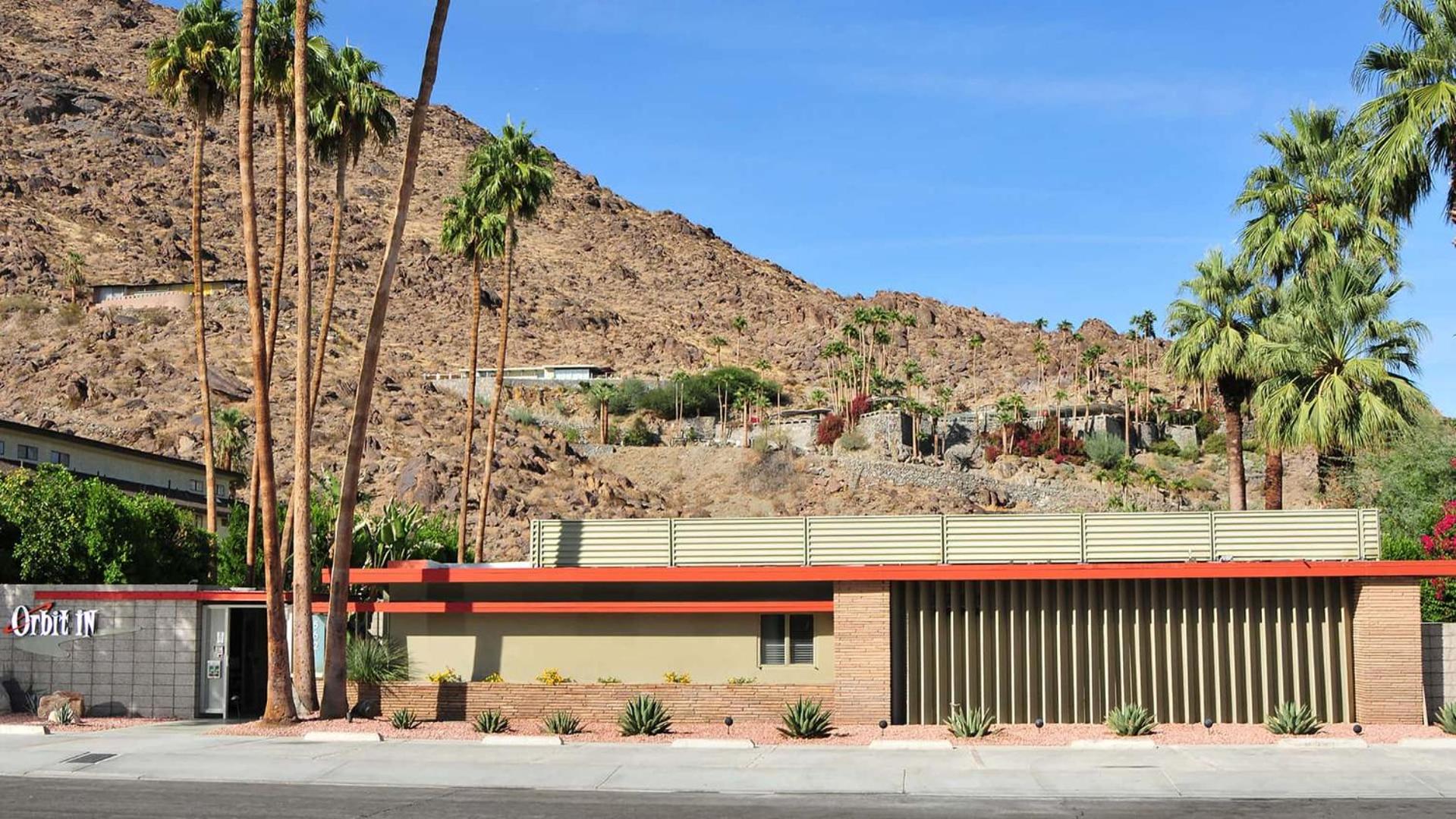 Orbit In - 21 and Over - A Town & Desert Boutique Hotel, Palm Springs