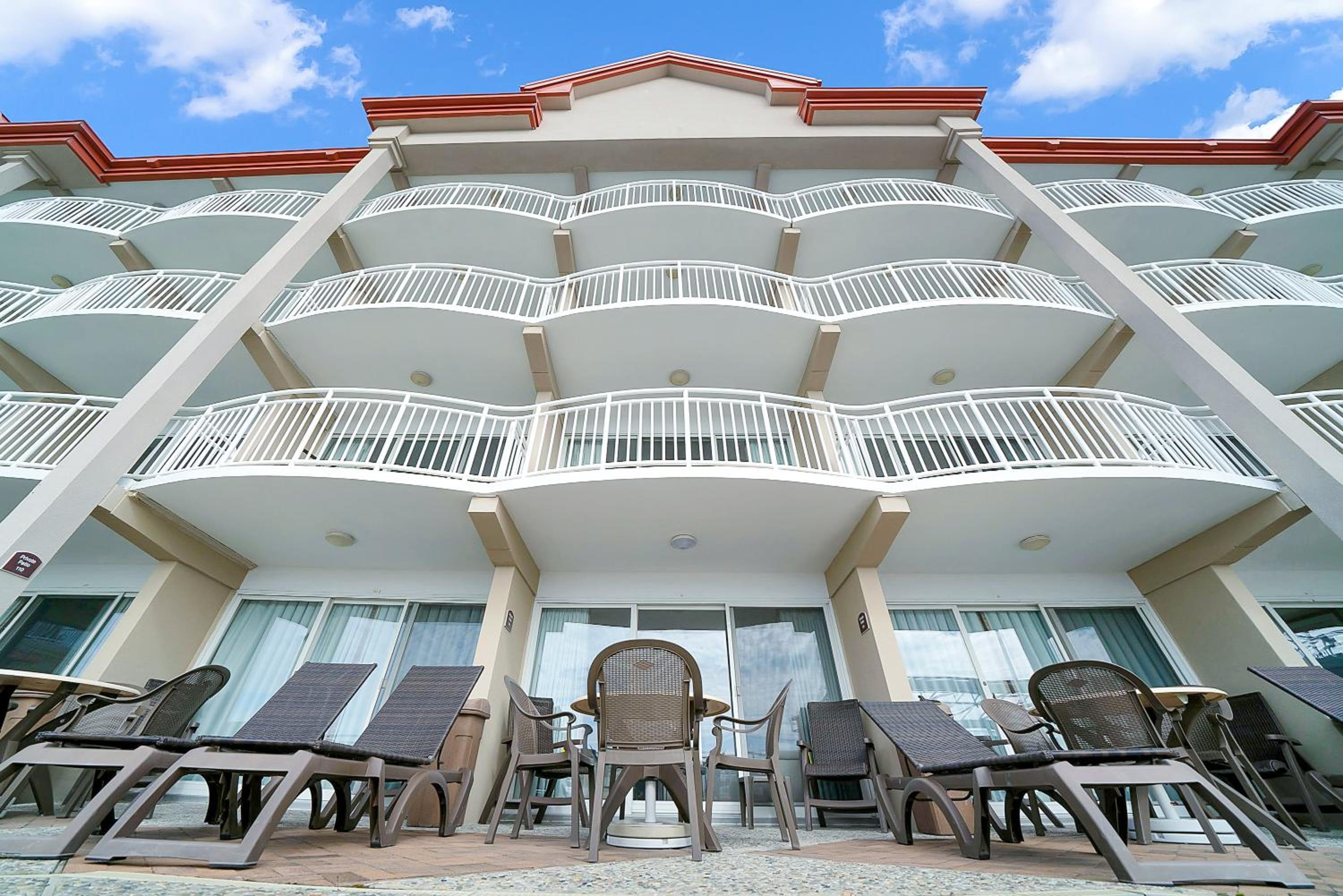Montreal Beach Resort, Cape May