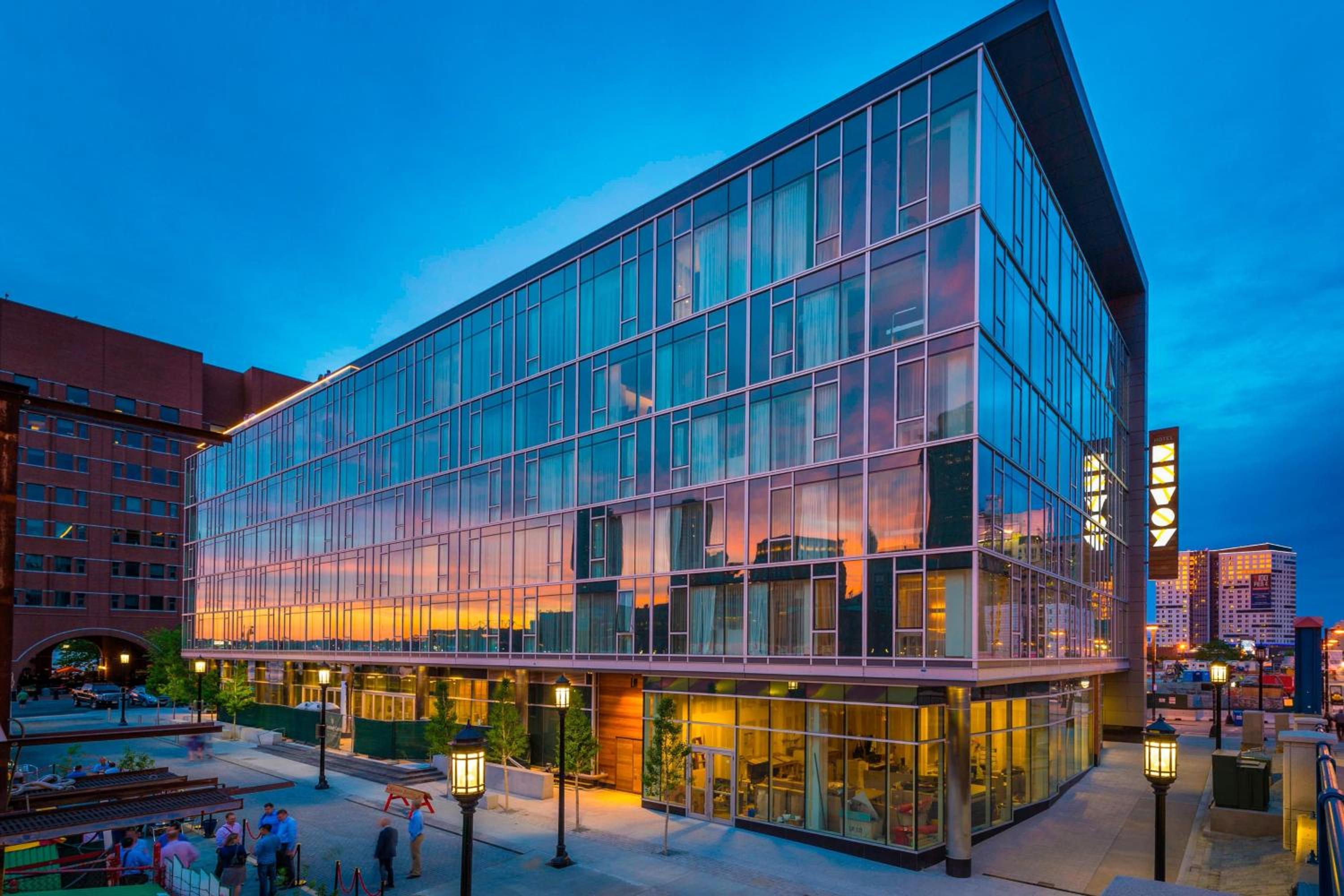 The Envoy Hotel, Autograph Collection, Boston