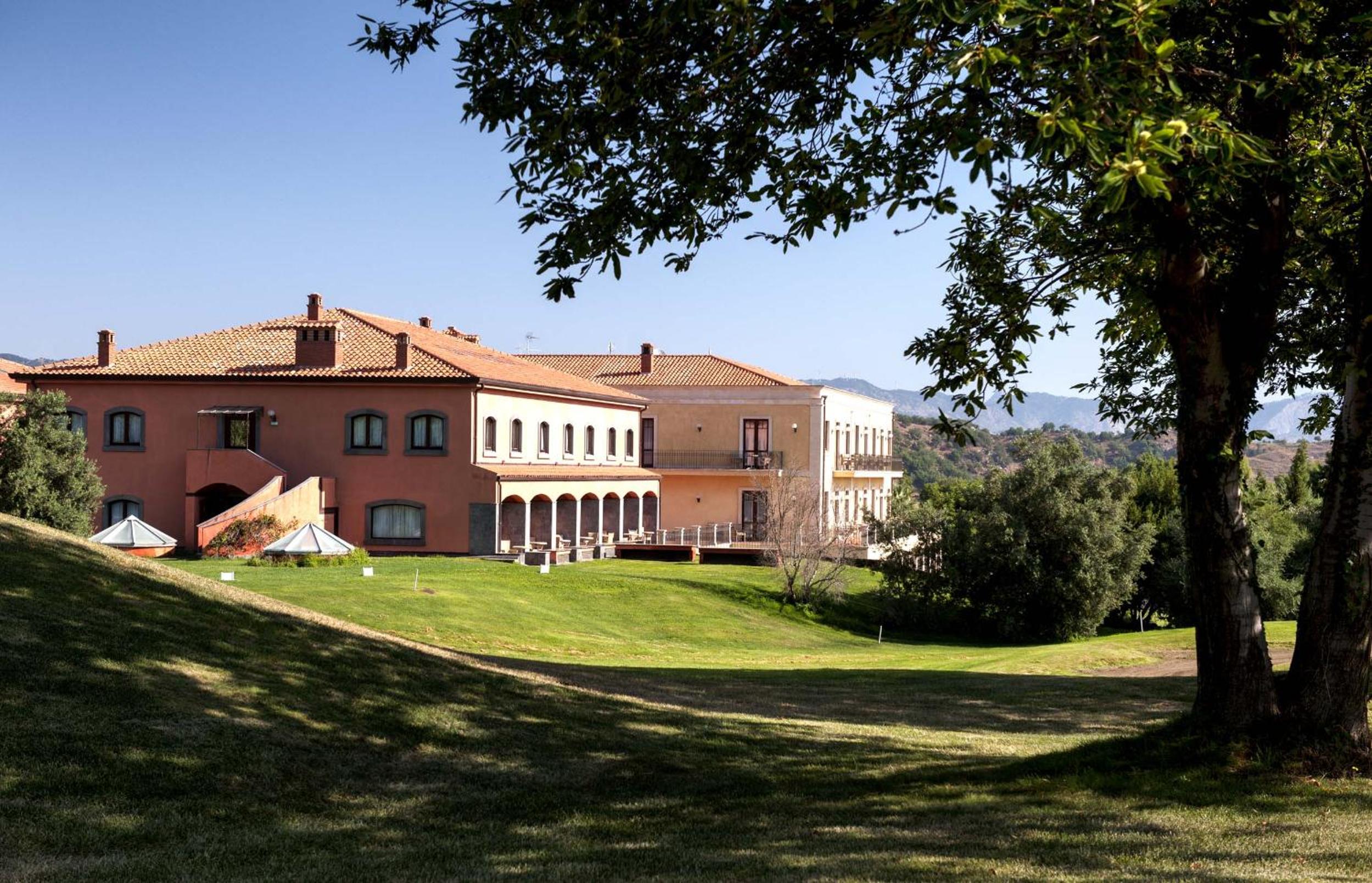 Taormina & Sicily wellness stays