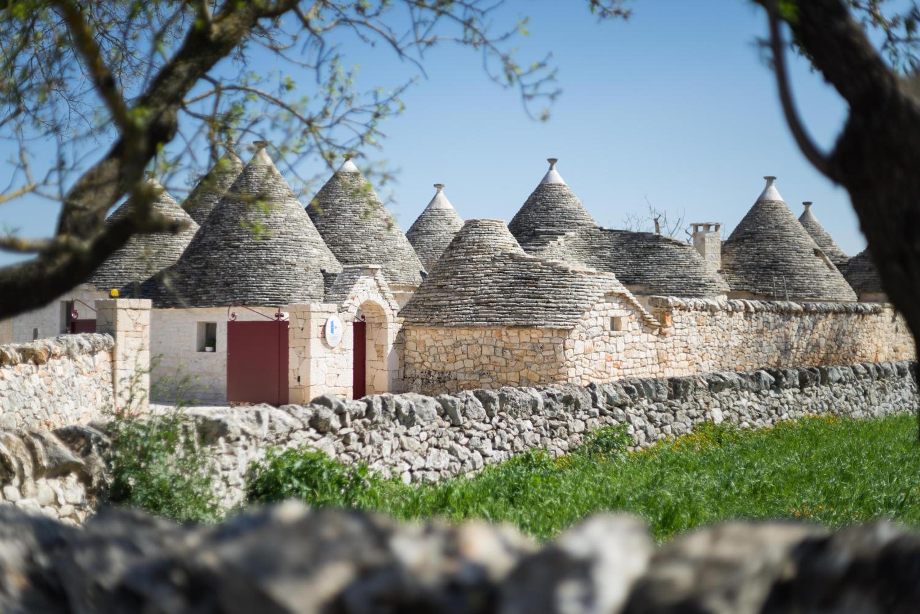 Le Dieci Porte, Puglia