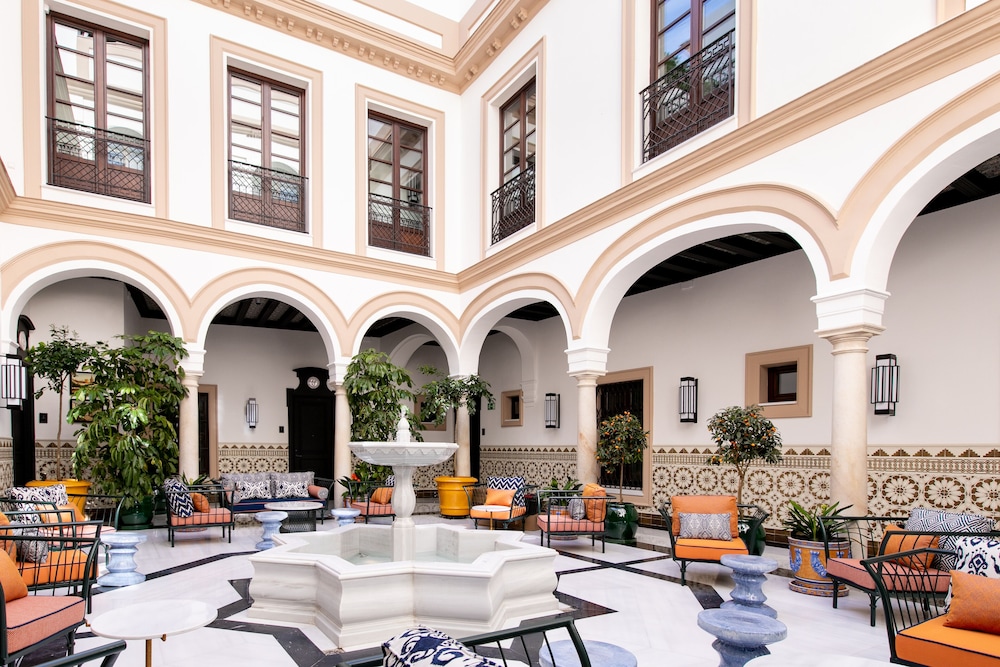 Hotel Casa Palacio Don Ramón 5* GL by Kaizen Hoteles, Seville