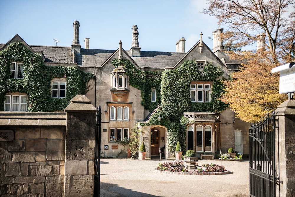 Bath wellness stays