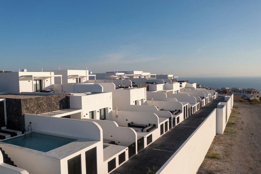 Cresanto Luxury Suites, Santorini