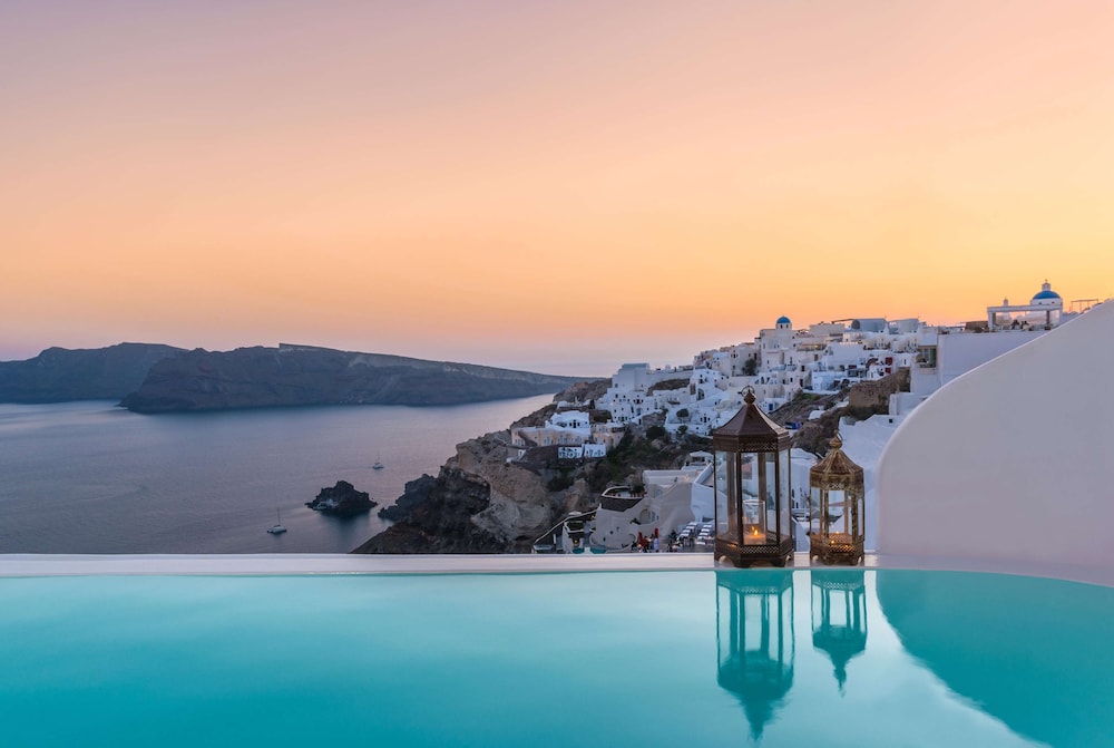 Andronis Luxury Suites, Santorini