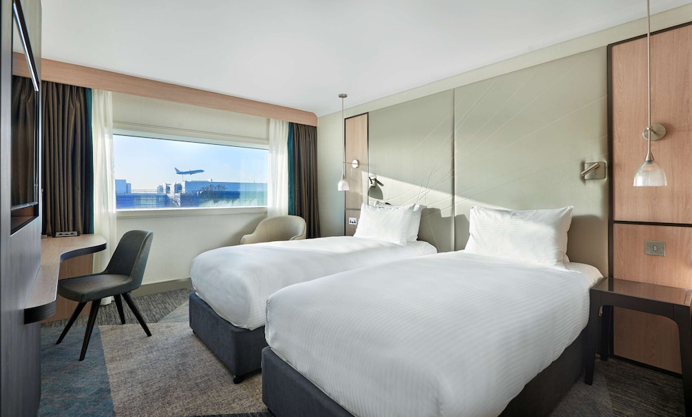 Hyatt Place London Heathrow Airport, Windsor & Thames Valley