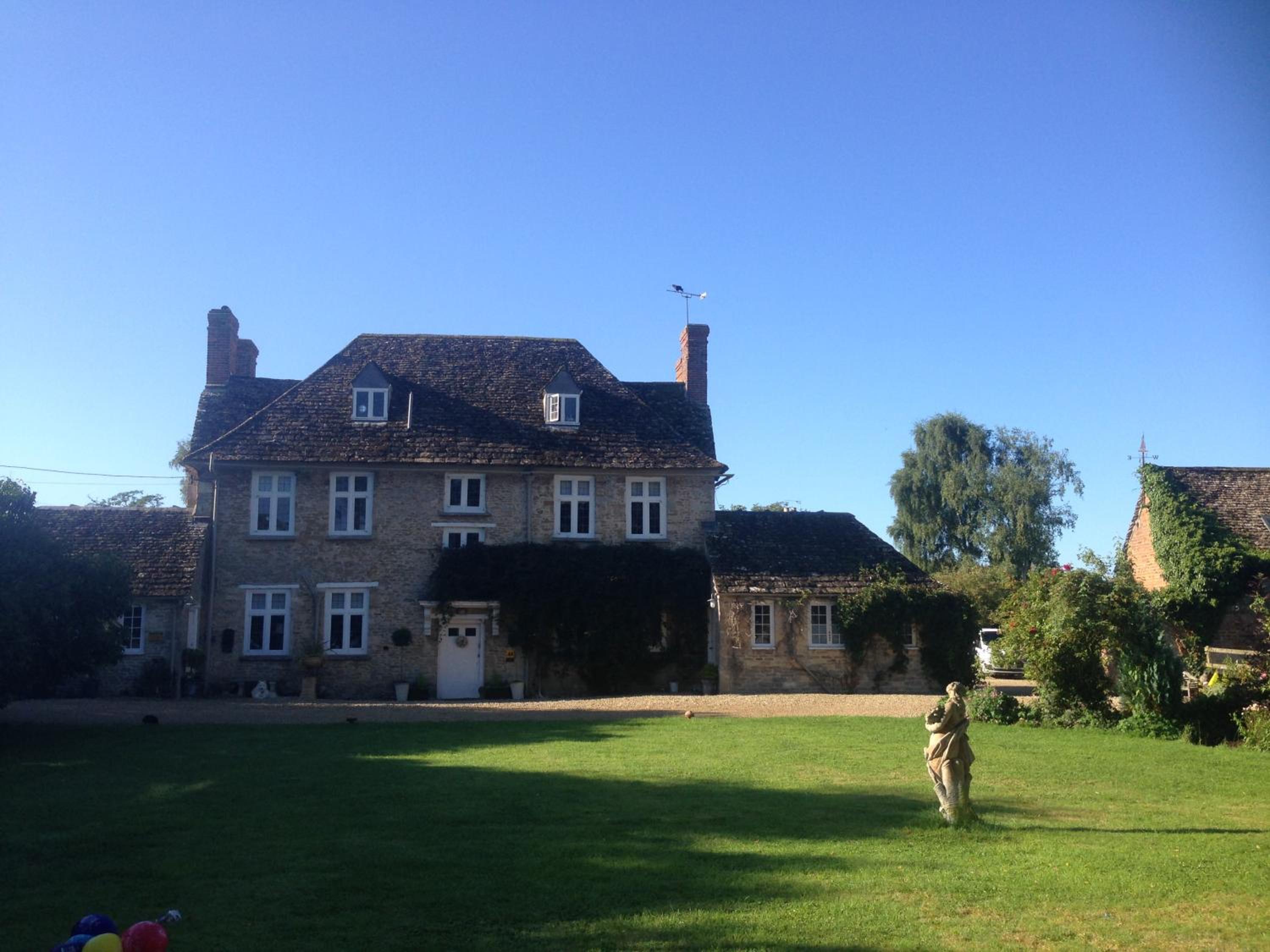Buscot Manor, Cotswolds