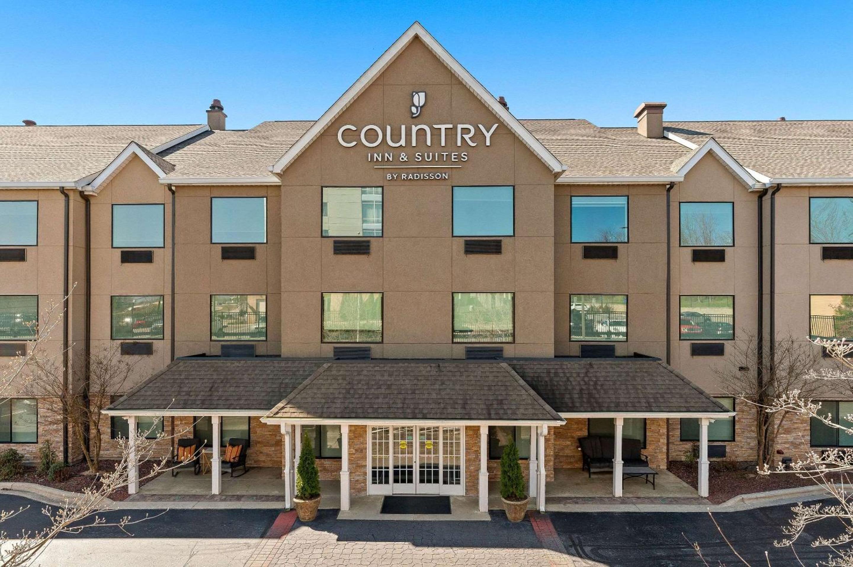 Country Inn & Suites by Radisson, Asheville - Outlet Mall, Asheville